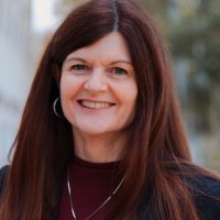 Linda Botterill headshot